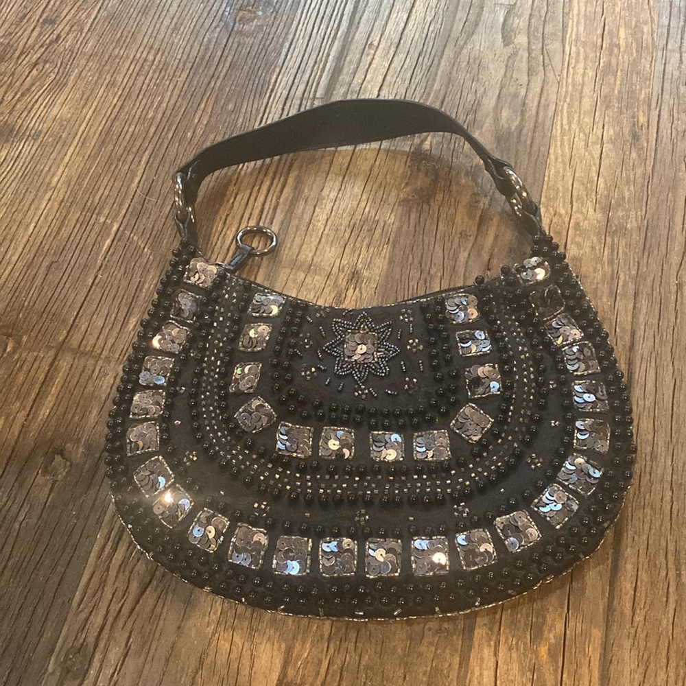 Sequin & beaded purse - Picture 3 of 7